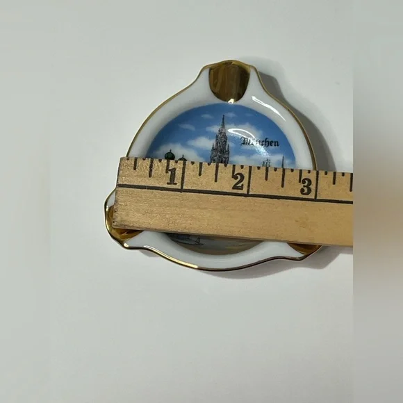 VTG Porcelain Ashtray Munchen Bavaria Germany Theo Kuhn Butgwinbheim Gold Rim - Picture 10 of 12